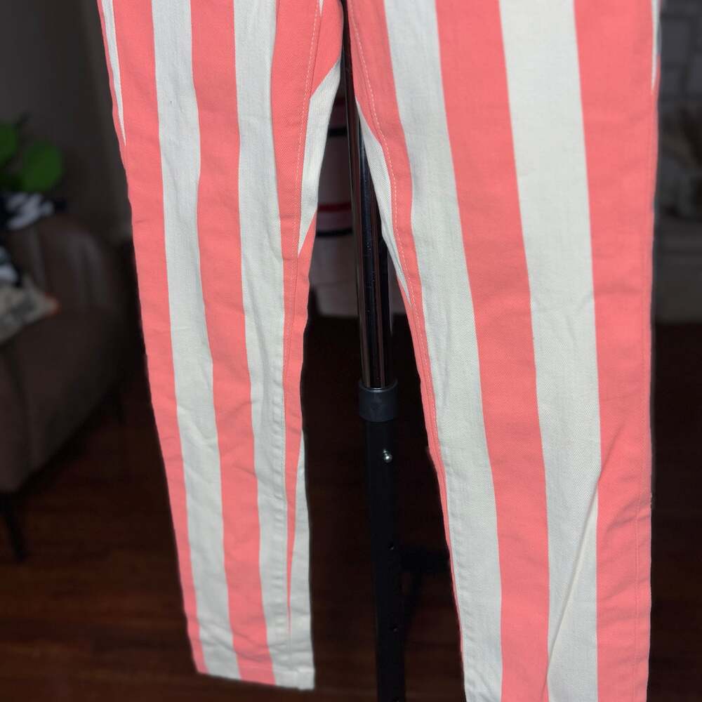 House of Holland Pink and White Striped Denim Shorts - Picture 3 of 6